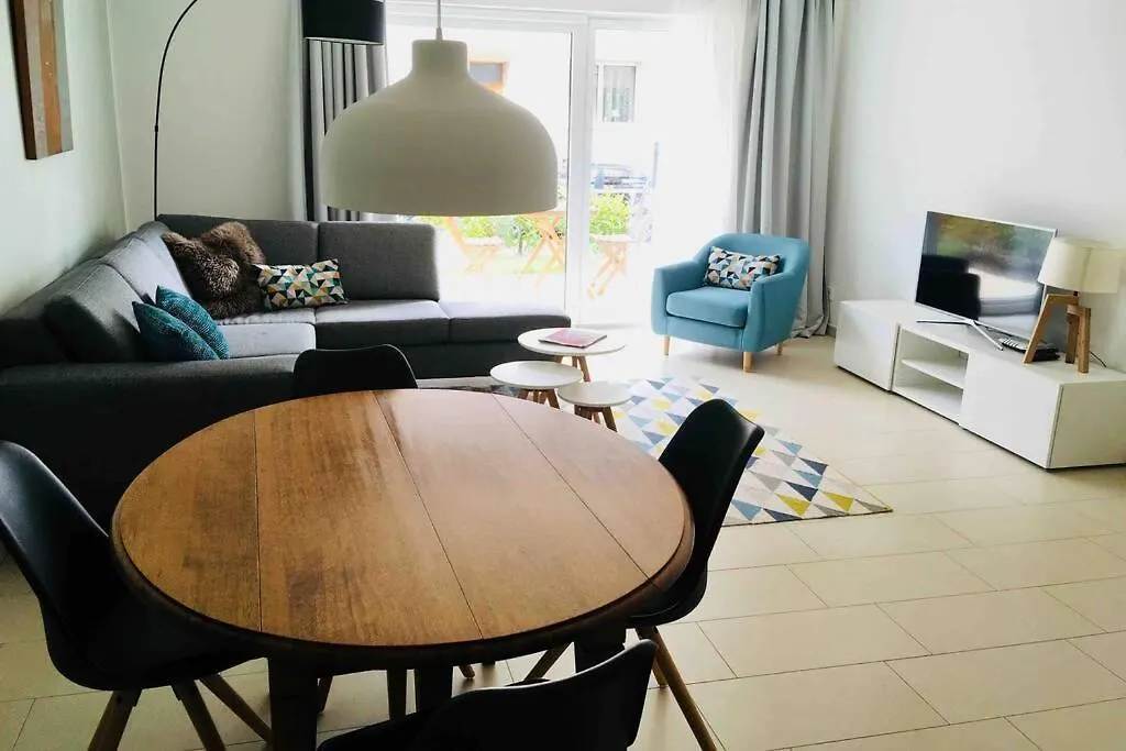 Apartment Large Family Retro Flat In City Center- Large Terrace & Garden View, Free Parking Luxembourg